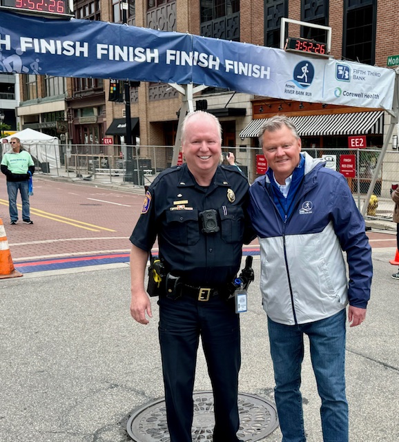Amway River Bank Run Grand Rapids Amway River Bank Run Grand Rapids